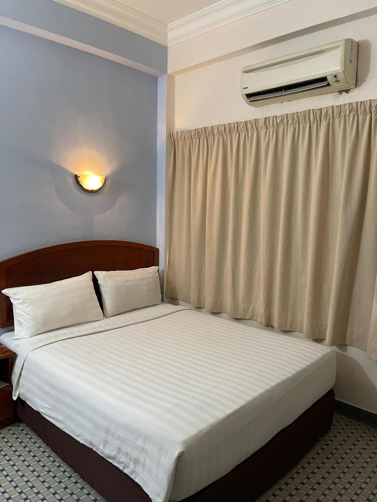 New Caspian Hotel Ipoh Exterior photo